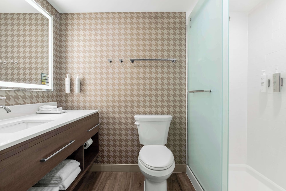 Home2 Suites by Hilton Owatonna - photo 18