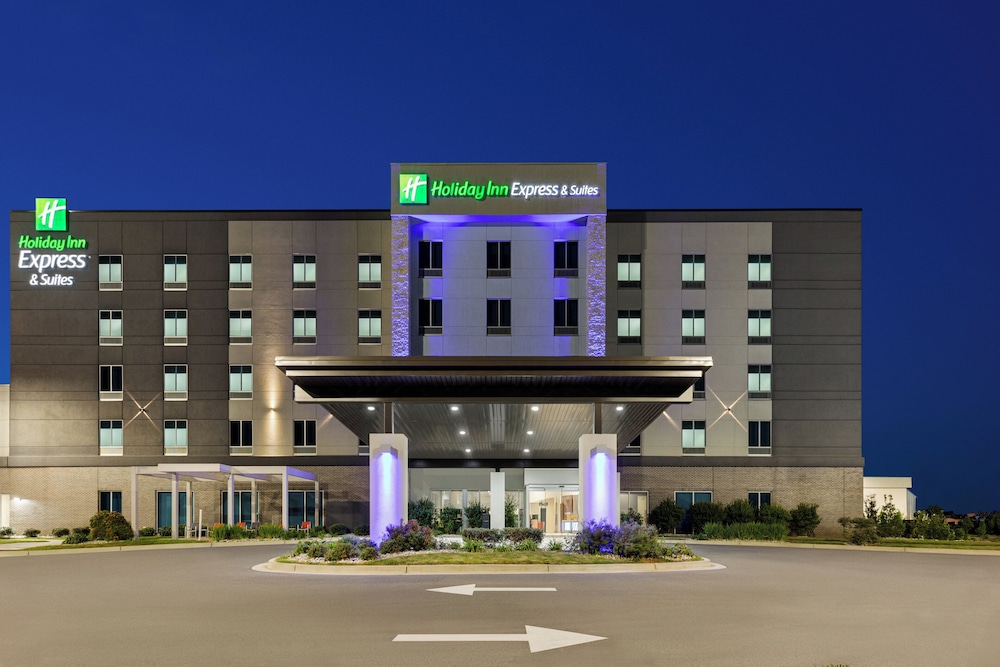 Holiday Inn Express And Suites Dalton Walnut Ave - photo 50