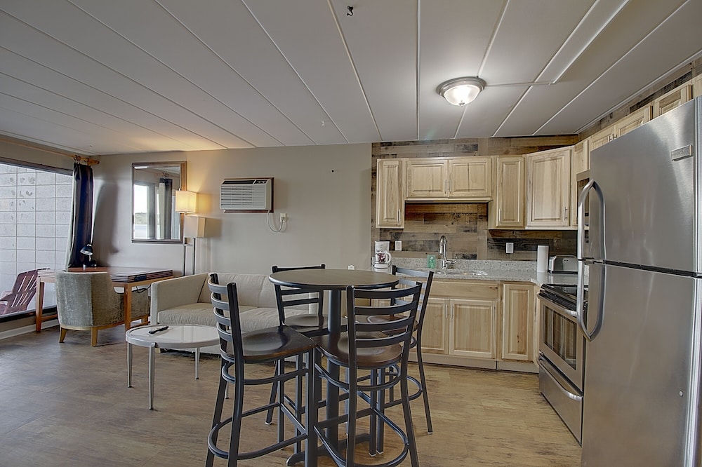 Delton Oaks Resort - photo 32