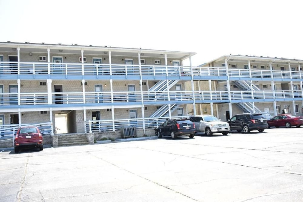 Blue Heron Motel - featured photo