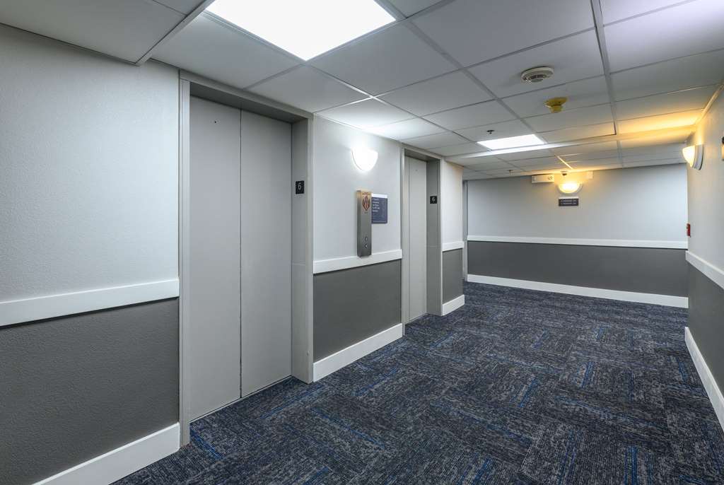 La Quinta Inn & Suites by Wyndham New Haven - photo 31