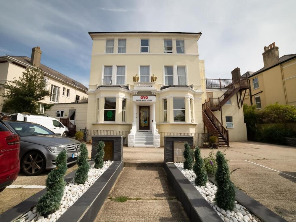 OYO Eagle House Hotel St Leonards Hastings — hotel in St Leonards
