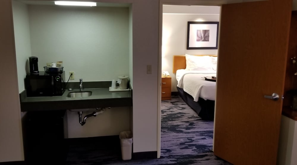 Fairfield Inn & Suites by Marriott Mt. Vernon Rend Lake - photo 22