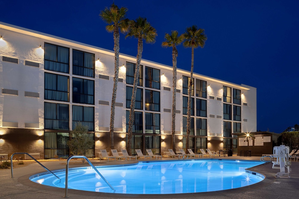 DoubleTree by Hilton Palmdale CA - photo 40