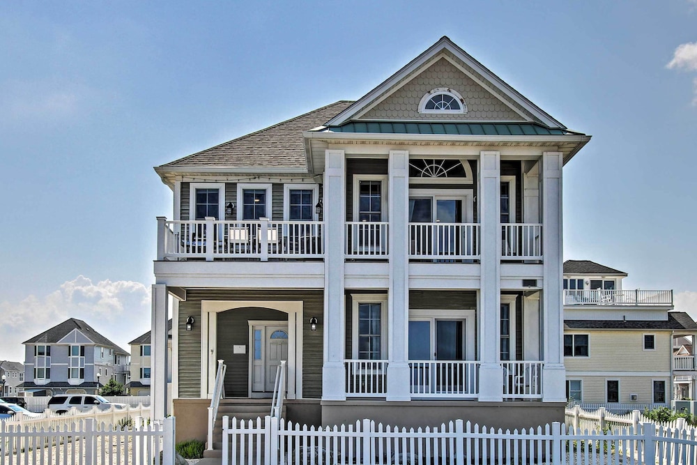 Idyllic Oceanfront Home on Atlantic City Boardwalk - featured photo