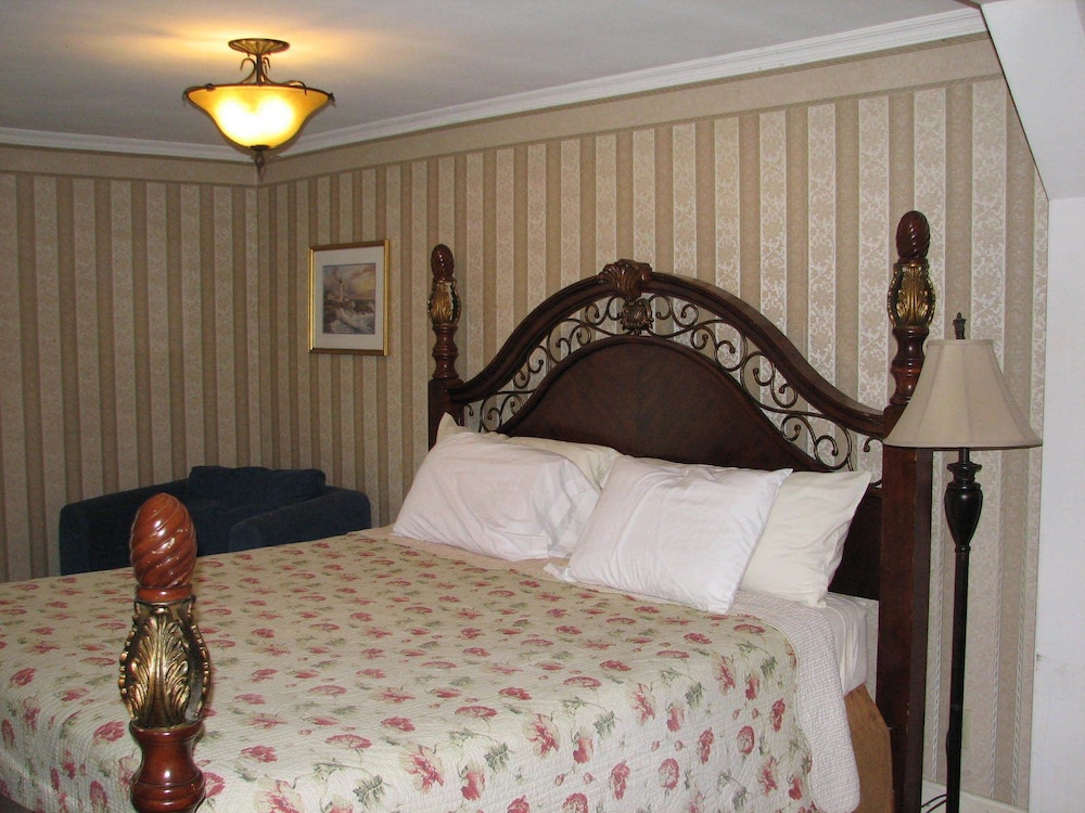 The Landings Inn and Cottages at Old Orchard Beach - photo 8