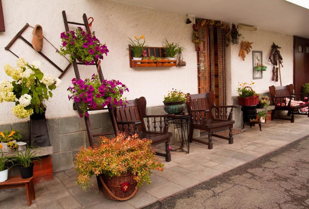 B&B La Gerbolina — 4-Star Luxury Hotel in San Giusto Canavese, Italy