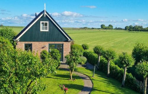 Lovely Home In Wijdenes With Wifi — 4-Star Luxury Hotel in Wijdenes, Netherlands