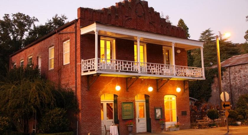 Imperial Hotel Restaurant in Dublin, United States