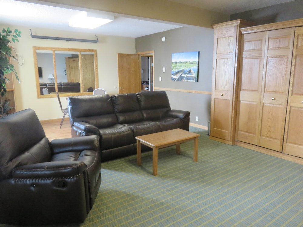 Baymont by Wyndham Fargo - photo 31