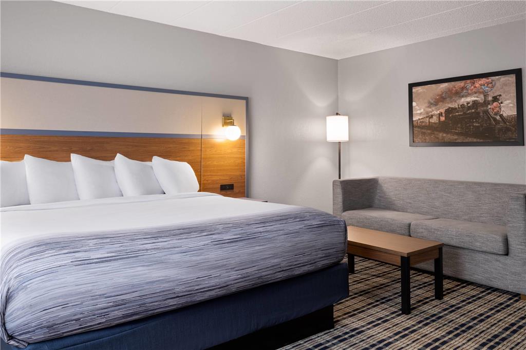 AmericInn by Wyndham Alexandria - photo 30