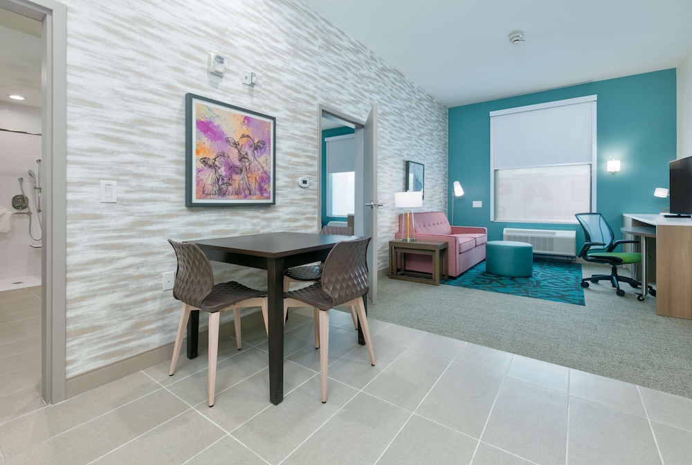 Home2 Suites by Hilton El Campo - photo 18