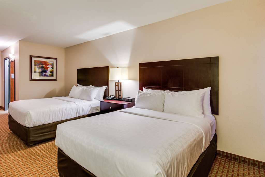 Clarion Hotel Convention Center - photo 8