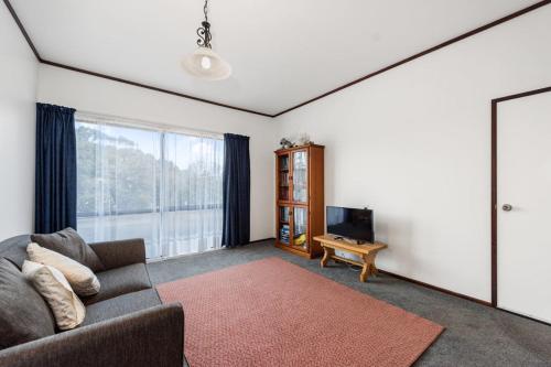 Courtside Quarters Waihi Beach Holiday Home — 4-Star Luxury Hotel in Waihi Beach, New Zealand