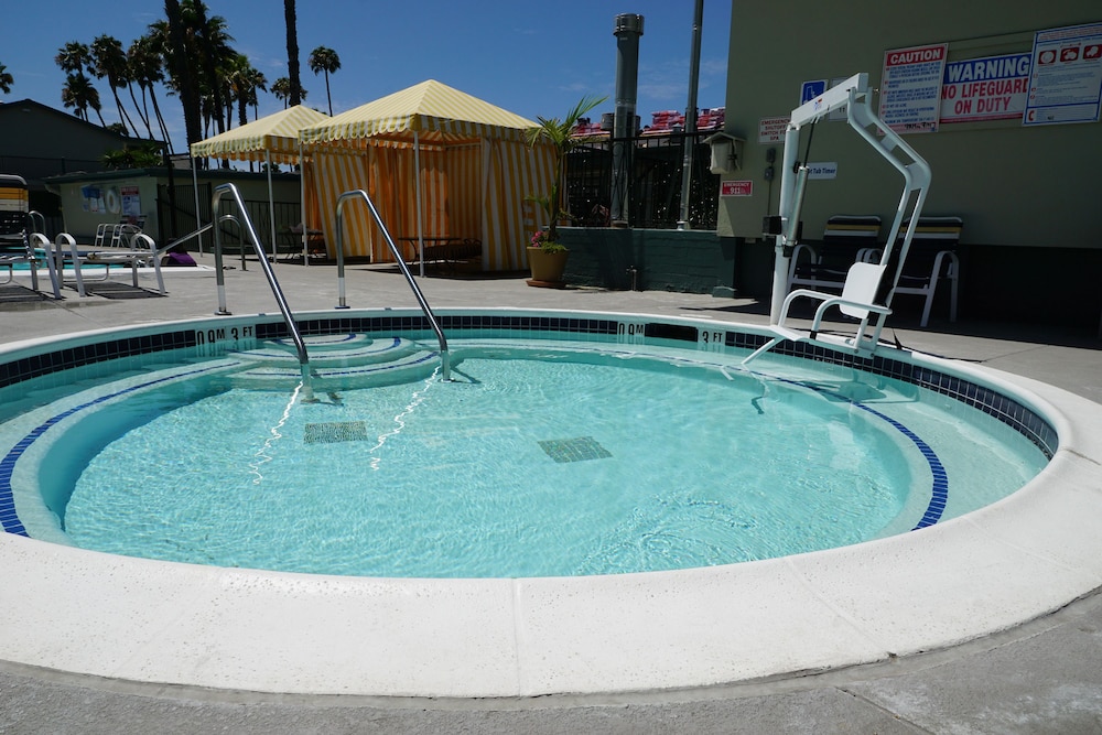 The Atwood Hotel San Diego SeaWorld Zoo - photo 19