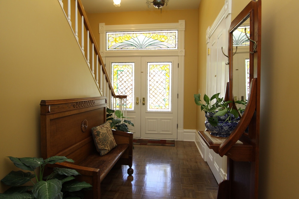 Hennessey House - photo 27