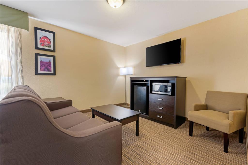 Quality Inn & Suites Brandenburg Fort Knox - photo 21