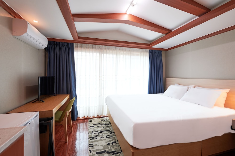 Sokcho Good Morning Hotel and Resort in Sokcho, South Korea