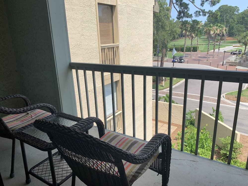 922 Cutter Court at The Sea Pines Resort - photo 6