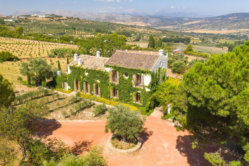 Cortijo La Almazara — Ronda