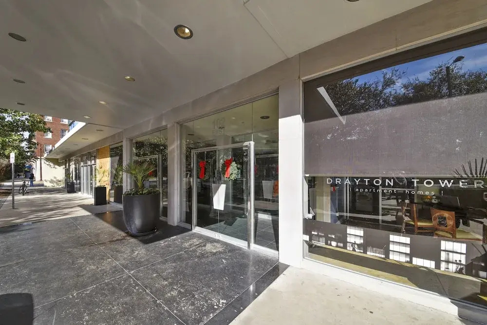 Stay Alfred at Drayton Tower — 4-Star Luxury Hotel in Savannah, United States