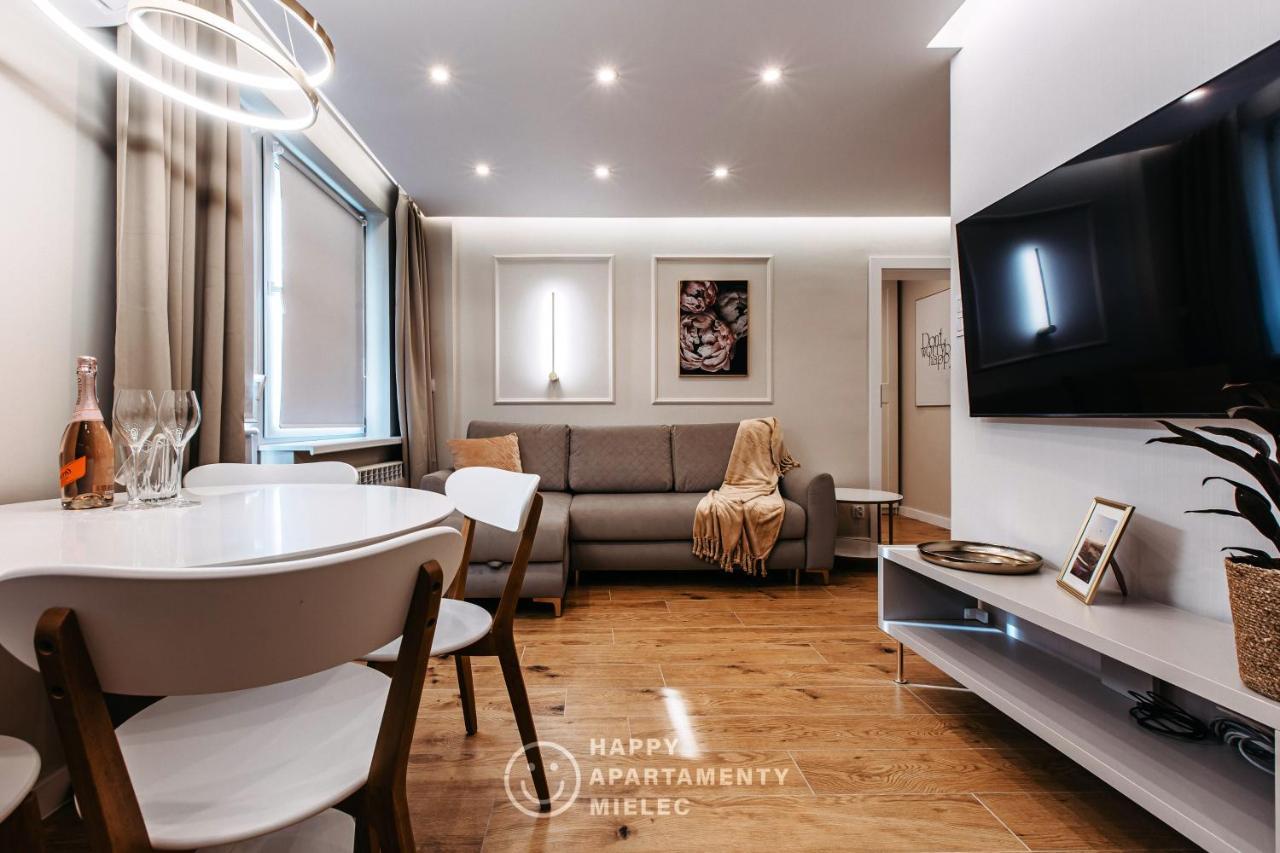 Happy Gold ApartamentyHappy pl — 4-Star Luxury Hotel in Mielec, Poland