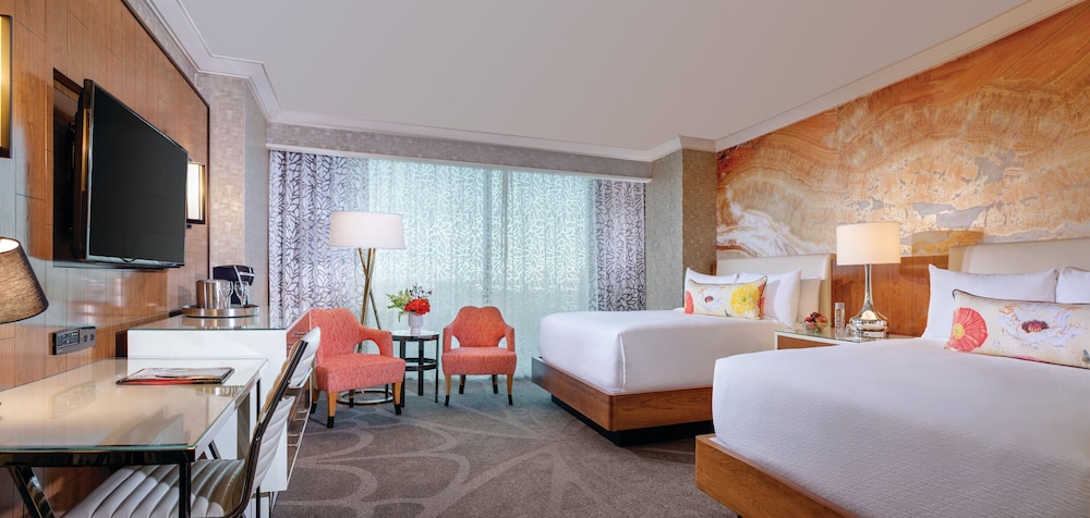 Mandalay Bay Resort And Casino - photo 11