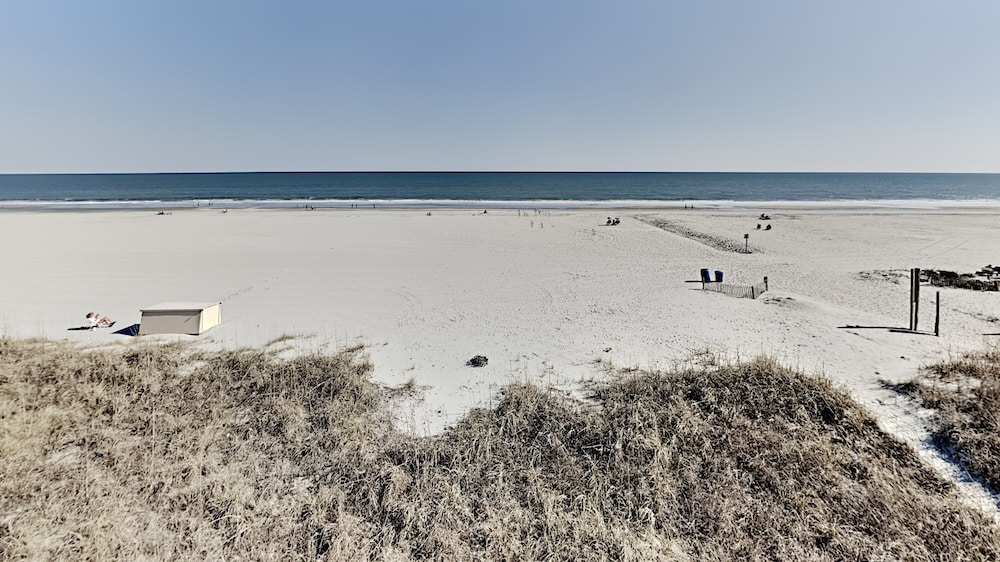 A Place at The Beach VI - featured photo