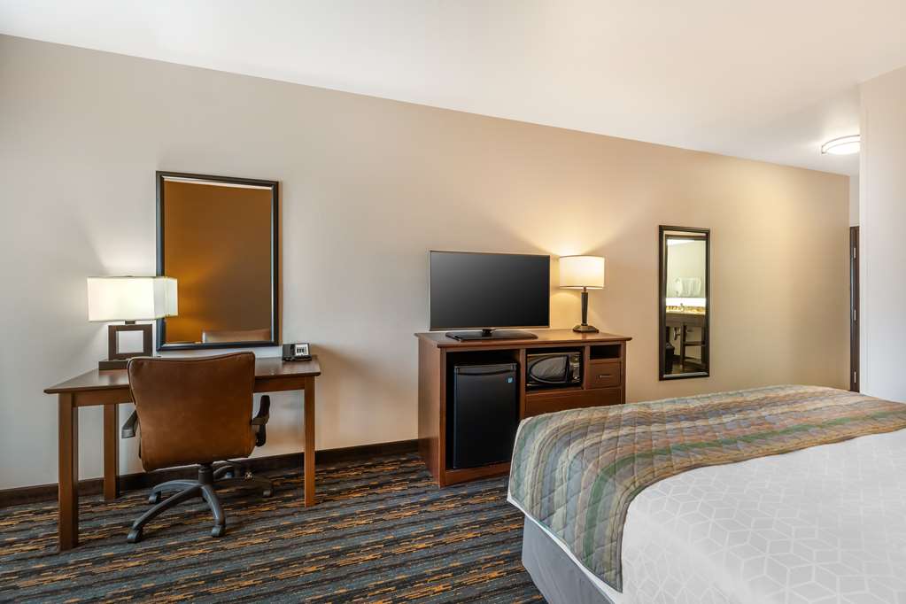 Best Western Plus Casper Inn & Suites - photo 14