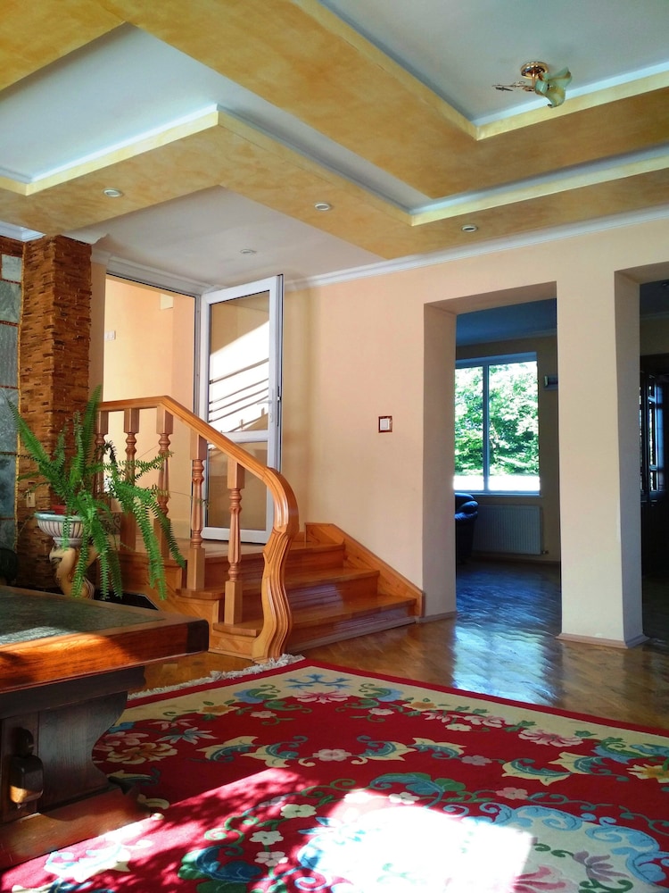 Kiev plus — hotel in Morshyn