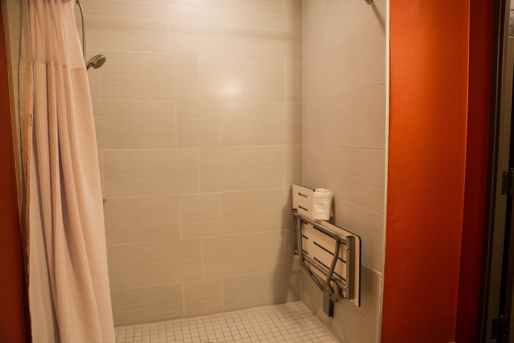 Crowne Plaza Houston Galleria Area by IHG - photo 64