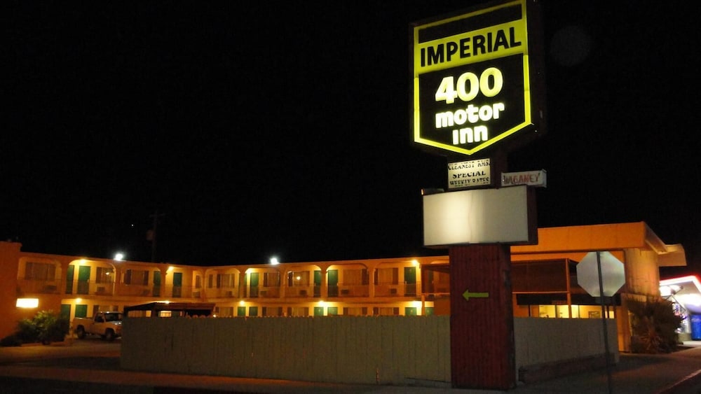 Imperial 400 Motor Inn - photo 26