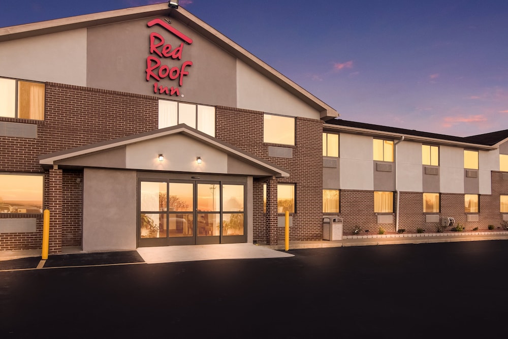 Red Roof Inn Greensburg - photo 25