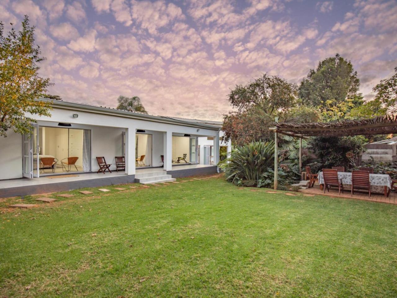Kelkiewyn Waterkloof Guesthouse — 4-Star Luxury Hotel in Pretoria, South Africa
