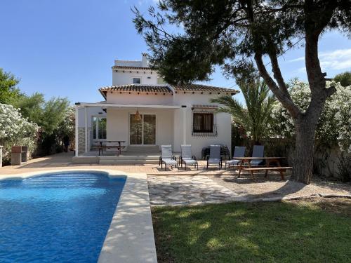 Montenegro BTB — hotel in Ondara