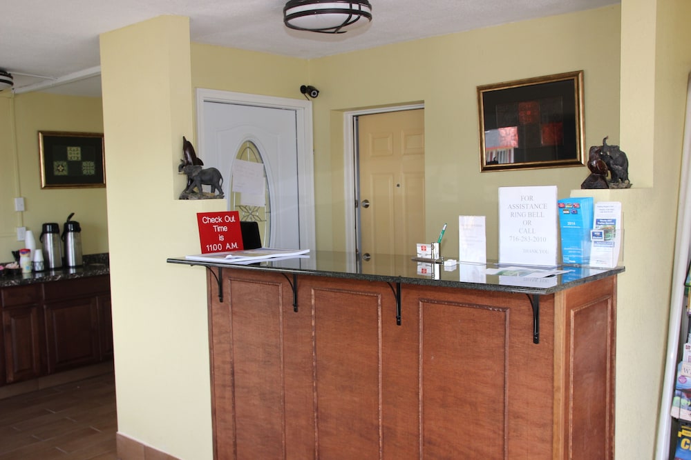 Red Carpet Inn Niagara Falls - photo 2