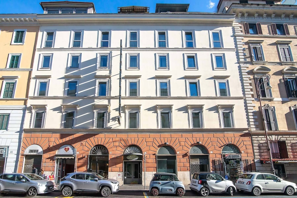 Hotel Aphrodite — 4-Star Luxury Hotel in Rome, Italy