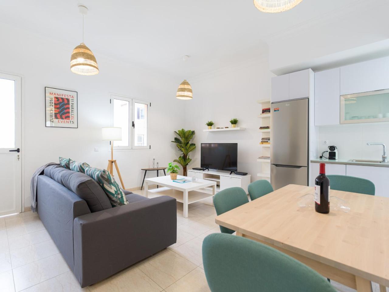 Brand New Close to The Sea — 4-Star Luxury Hotel in Las Palmas De Gran Canaria, Spain