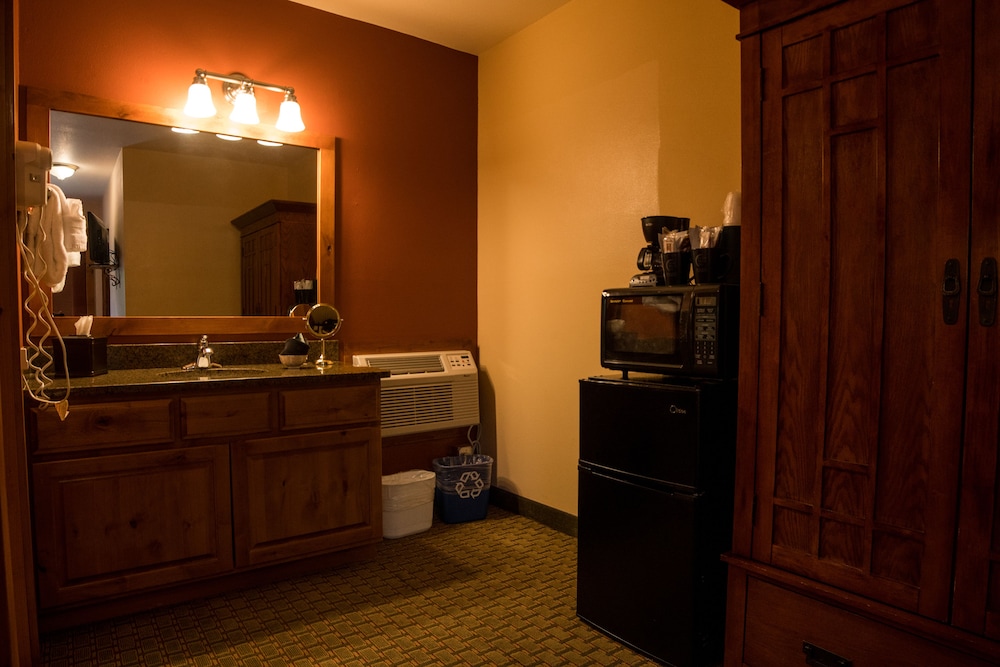 Silver Moon Inn - photo 36