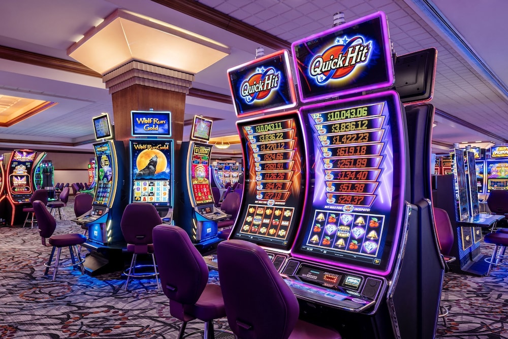 Harrah's Joliet Casino & Hotel A Caesars Rewards Destination - photo 20
