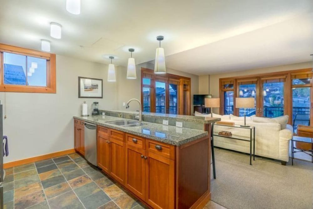 Luxury Ski in Ski out 2 Bedroom Mountain Resort Vacation Rental in the Heart of Snowmass Base Village - photo 28