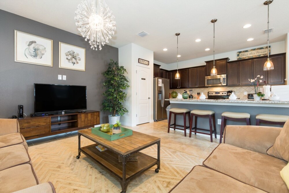 Stunning Disney Home w Pool & Free Resort Access - photo 15