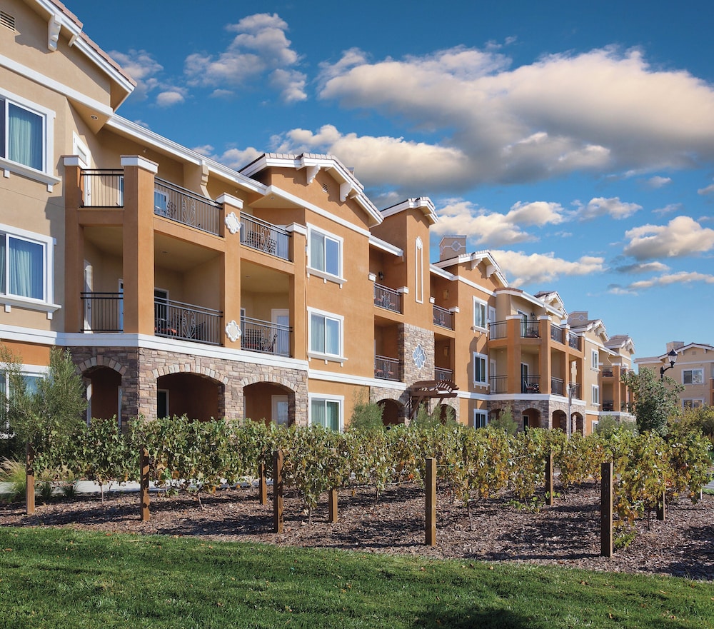 Vino Bello Resort — Napa