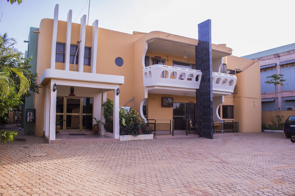 Lovista Hotel - last minute hotel in Accra