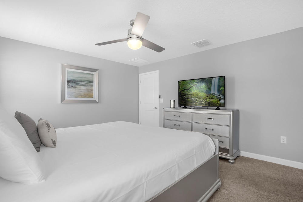 Upstay Championsgate Resort Home w Pool - photo 20