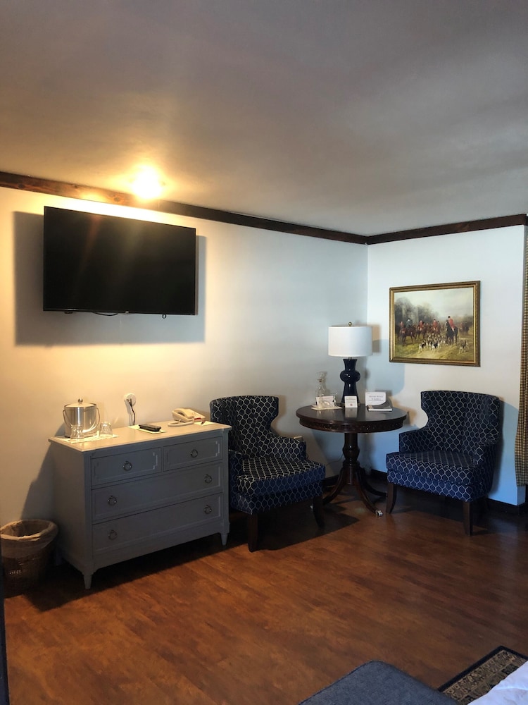 Beekman Arms and Delamater Inn - photo 16