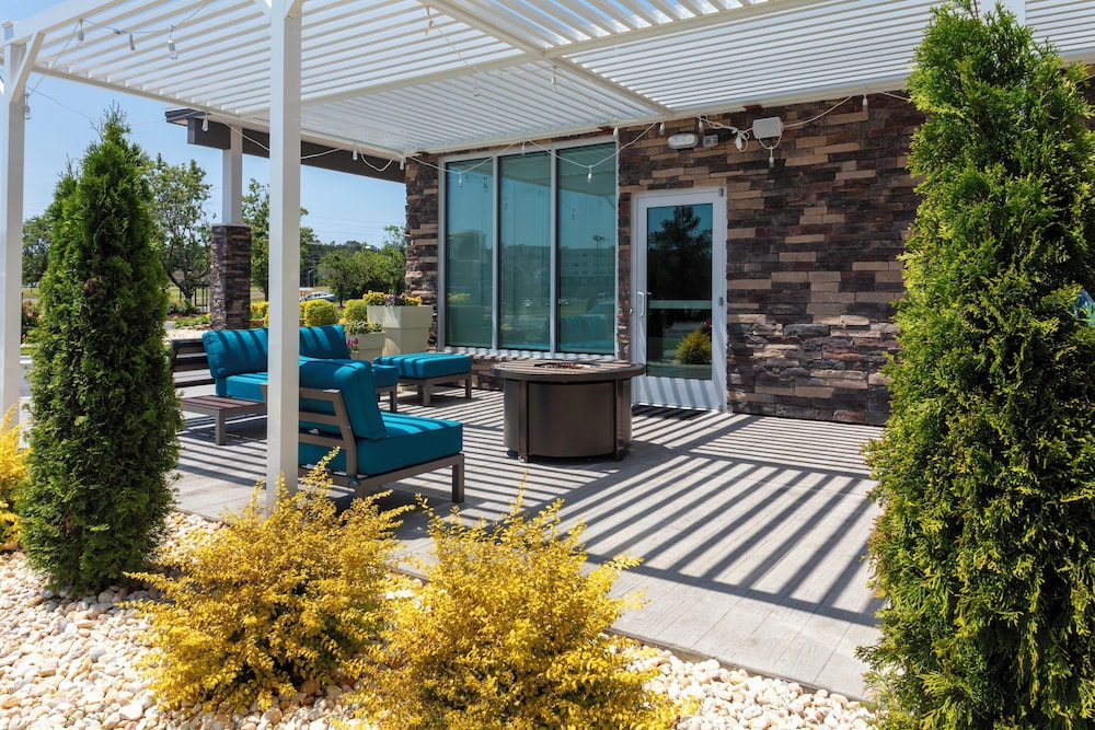Holiday Inn Express Rocky Mount Sports Center by IHG - photo 54