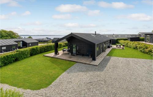 3 Bedroom Stunning Home In Haderslev — 5-Star Luxury Hotel in Haderslev, Denmark