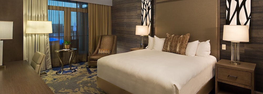 Wind Creek Casino & Hotel Montgomery - photo 4