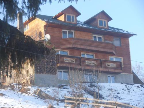 Smerekova Khata on Pidgirna in Rakhiv, Ukraine